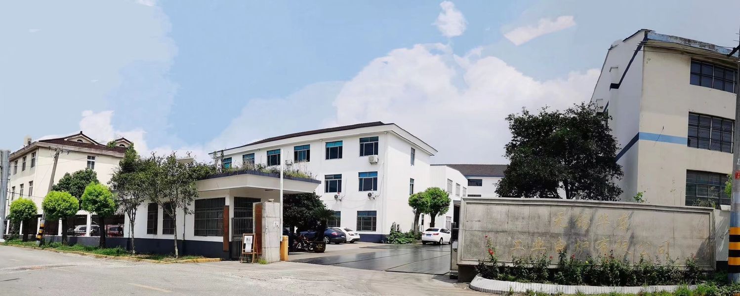 เครื่องหล่อต่อเนื่องทองแดง